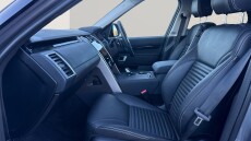 Land Rover Discovery 3.0 D300 S 5dr Auto Diesel Station Wagon